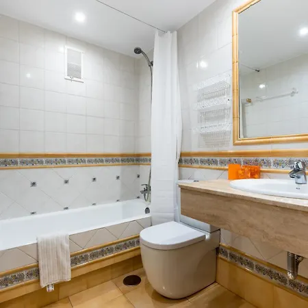 Alcazaba Apartman Estepona