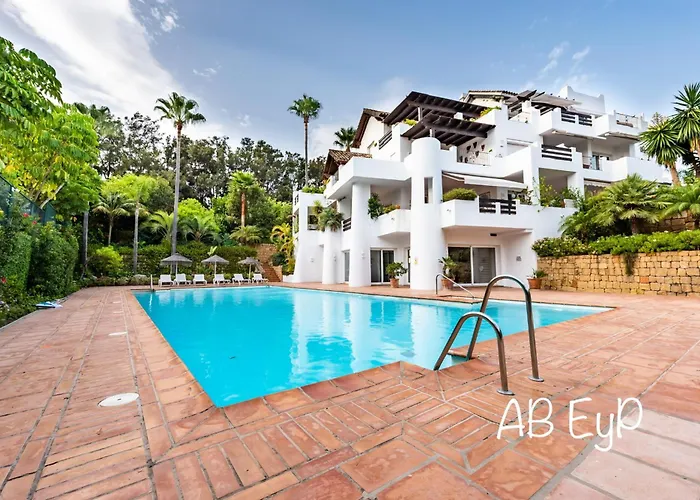 Alcazaba Apartamento Estepona