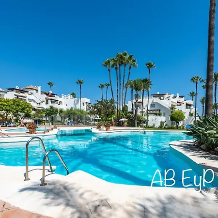 Alcazaba Apartament Estepona